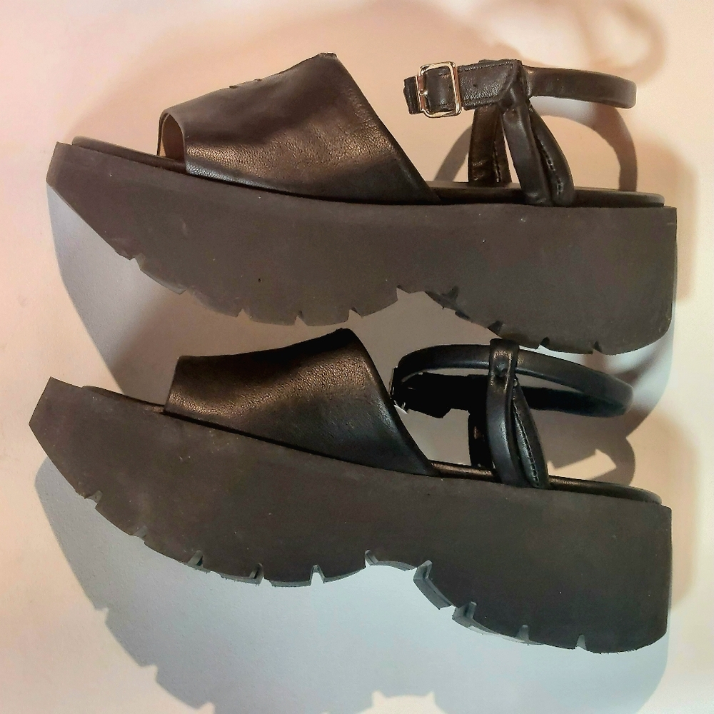Patrizia Bonfanti black leather flatform sandals, EU41, NWT